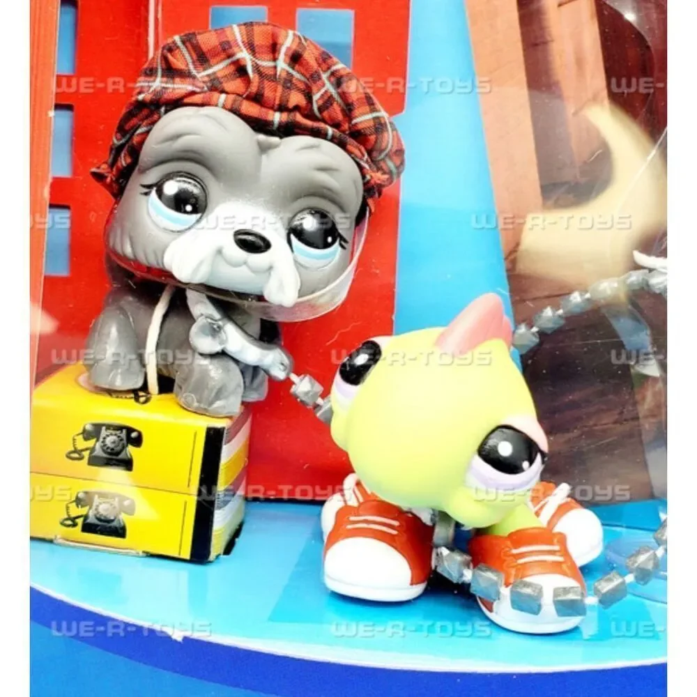 Blythe Love's Littlest Pet Shop Sight Seeing Cute London Doll Set 2010 Hasbro NE